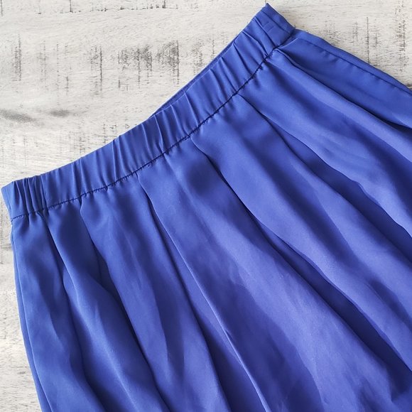 Collective Concepts Cobalt Pleated Skirt - Picture 4 of 8